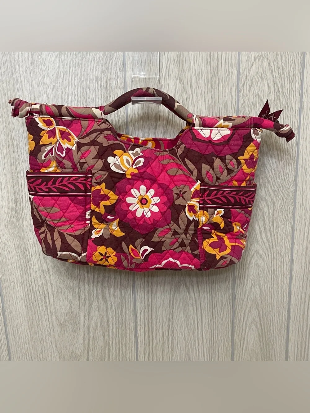 Vera Bradley Retired Gabby in Carnaby Top Handle Zip Quilted Floral Pink Purse